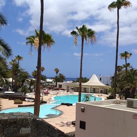 Luxury Apartamento Luz De Mar Complejo Playa Roca Costa Teguise Exterior foto